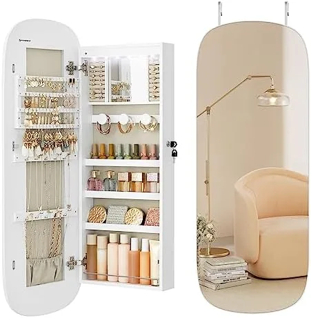 Check the Mirror and Grab an Accessory From the Same Spot