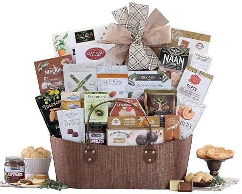 Gourmet Cheese and Snack Gift Basket